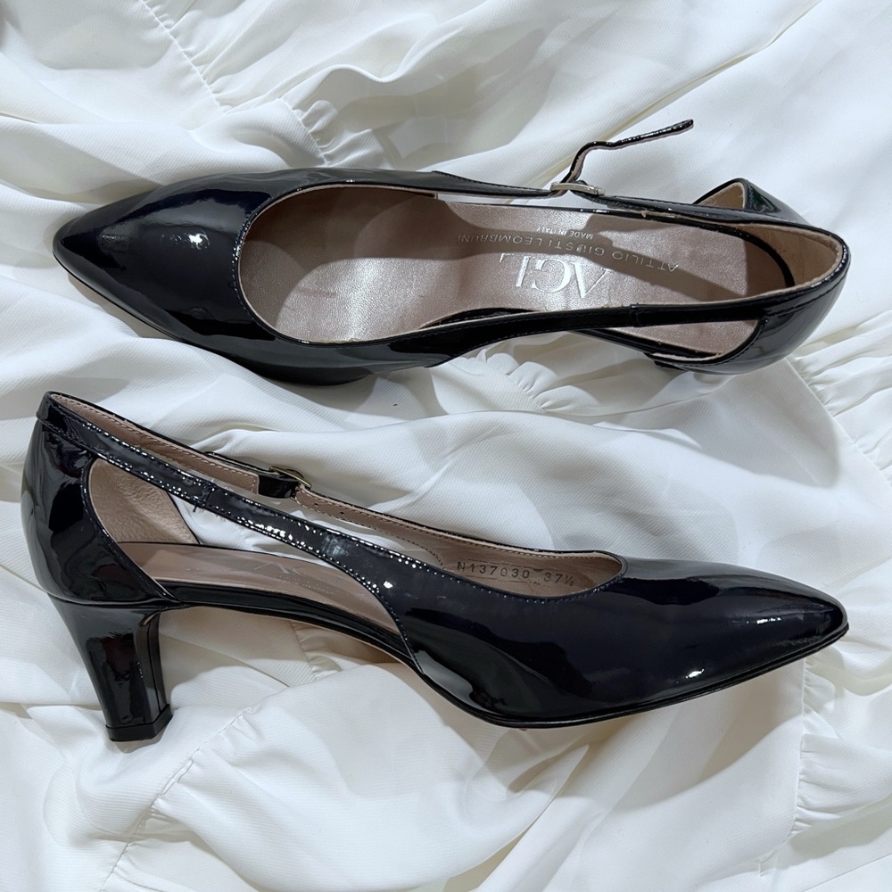 Agl Black Patent Leather Pointed Toe Slingback Pumps